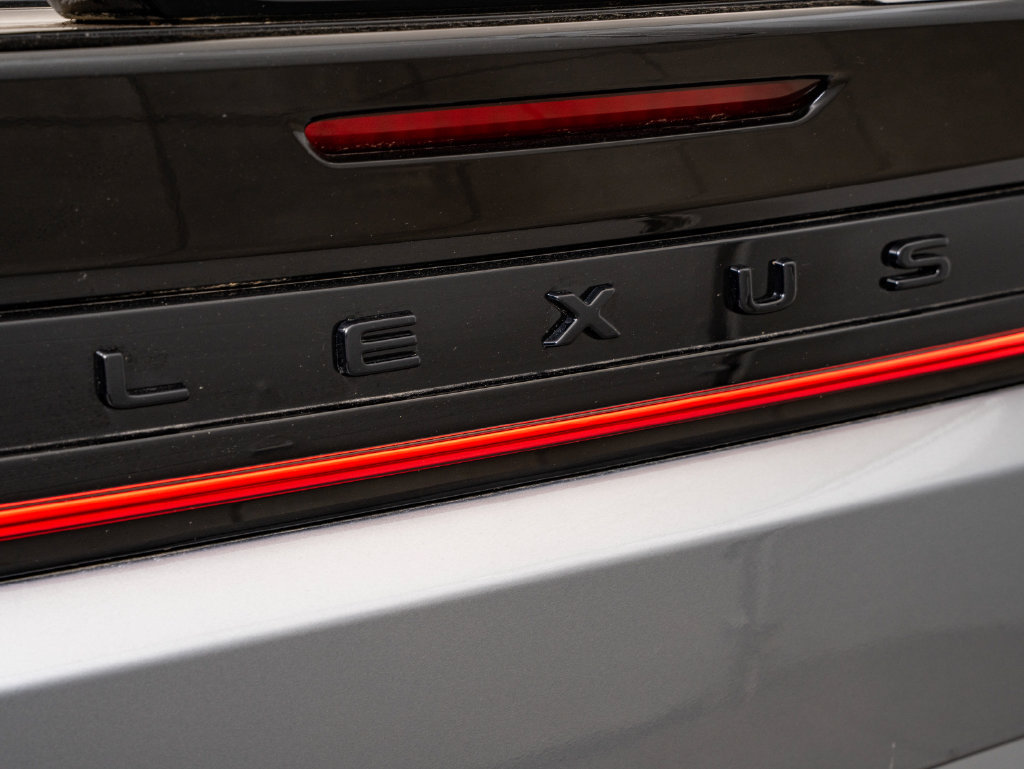 New 2026 Lexus RZ 450e AWD w/ Luxury Package image 17