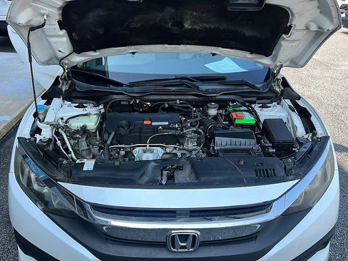 Used 2016 Honda Civic EX image 9