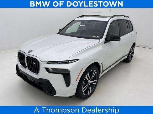 New 2026 BMW X7 M60i w/ Executive Package image 1