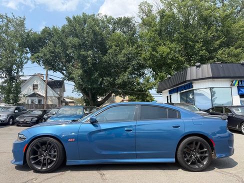 Used 2020 Dodge Charger Scat Pack RWD image 5