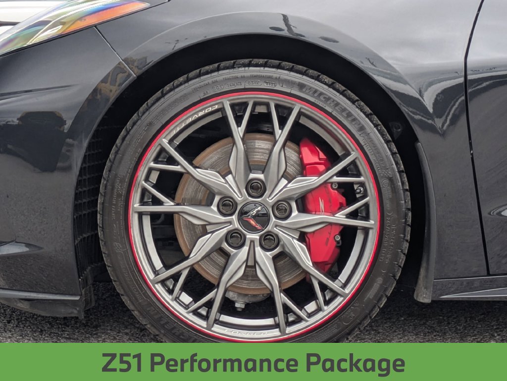 Used 2024 Chevrolet Corvette Stingray Premium Conv w/ Z51 Performance Package RWD image 12