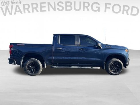 Used 2020 Chevrolet Silverado 1500 Custom Trail Boss w/ Custom Convenience Package image 8