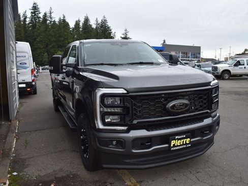 New 2026 Ford F250 XLT w/ XLT Premium Package image 4