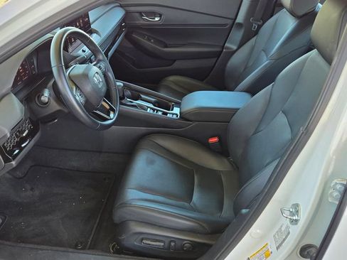 Used 2024 Honda Accord Sport image 13