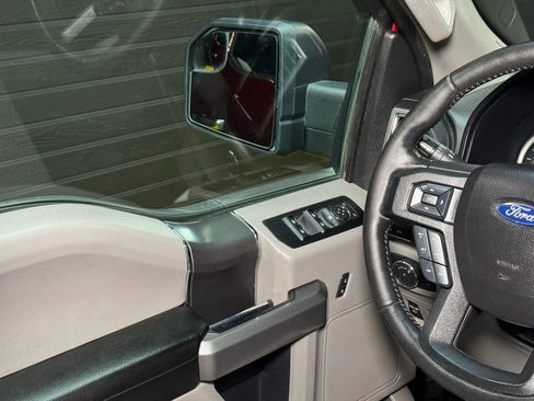 Used 2017 Ford F150 XLT w/ Equipment Group 302A Luxury image 25