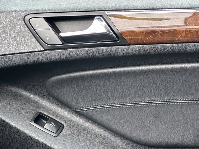 Used 2011 Mercedes-Benz ML 350 4MATIC image 34