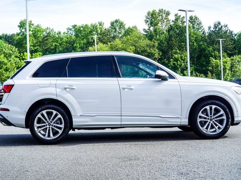 Used 2025 Audi Q7 3.0T Premium Plus AWD/4WD image 5