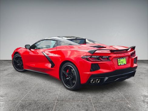 Used 2023 Chevrolet Corvette Stingray Preferred Conv w/ Z51 Performance Package RWD image 13