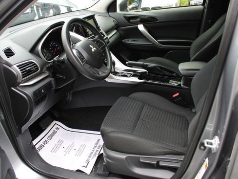 Used 2019 Mitsubishi Eclipse Cross ES AWD/4WD image 17