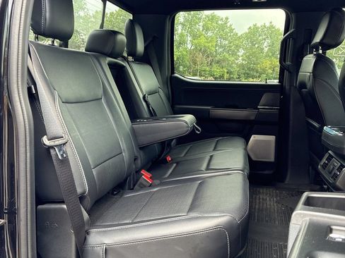 Used 2024 Ford F150 Lariat w/ Equipment Group 502A High AWD/4WD image 16