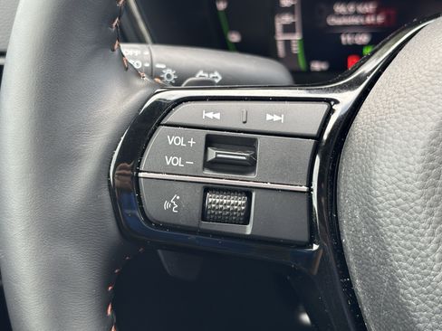 Used 2026 Honda CR-V Sport Touring image 18