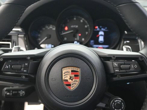 Certified 2024 Porsche Macan GTS image 20