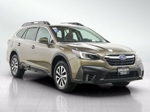 Used 2021 Subaru Outback Premium AWD/4WD image 7