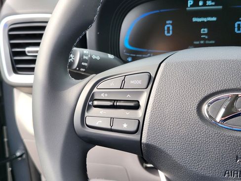 New 2026 Hyundai Venue SEL FWD image 30