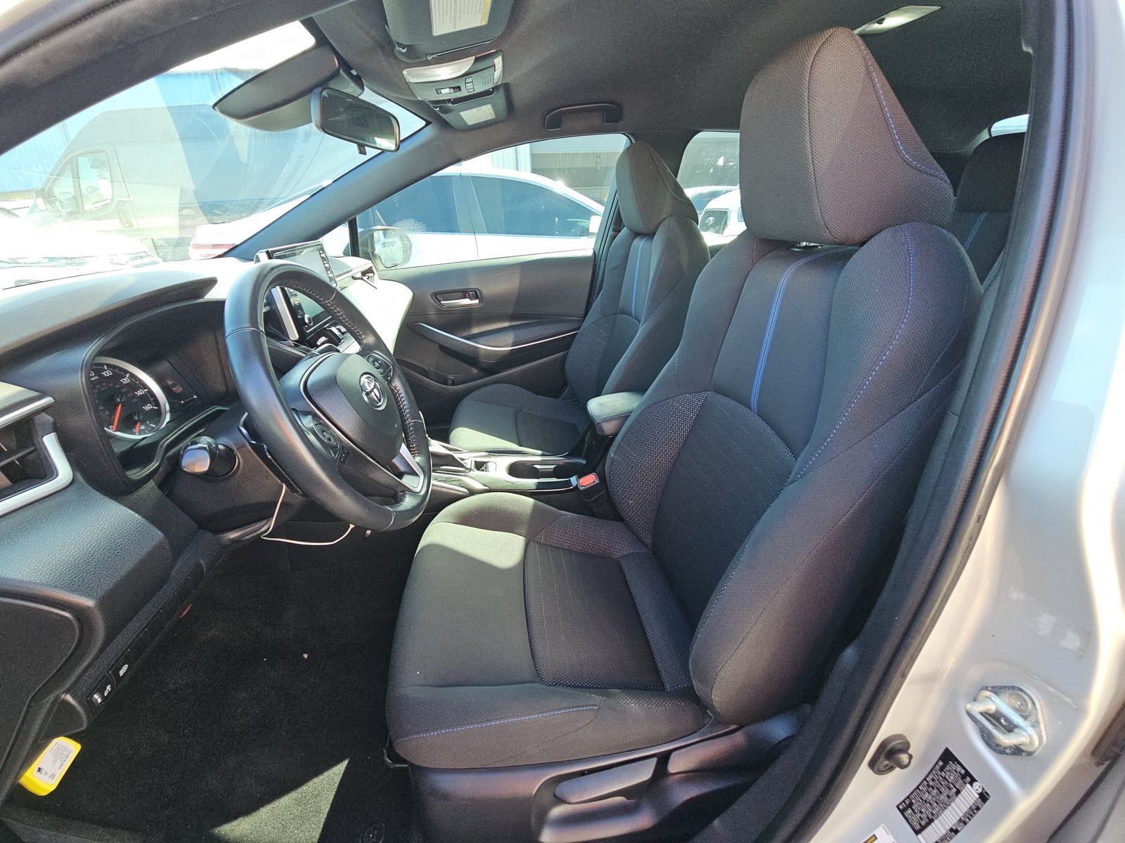 Used 2020 Toyota Corolla SE FWD image 5