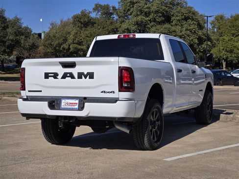 New 2025 RAM 2500 Big Horn image 4
