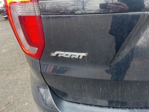 Used 2016 Ford Explorer Sport image 21