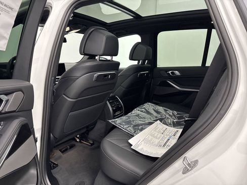 New 2026 BMW X5 xDrive40i w/ M Sport Package AWD/4WD image 29