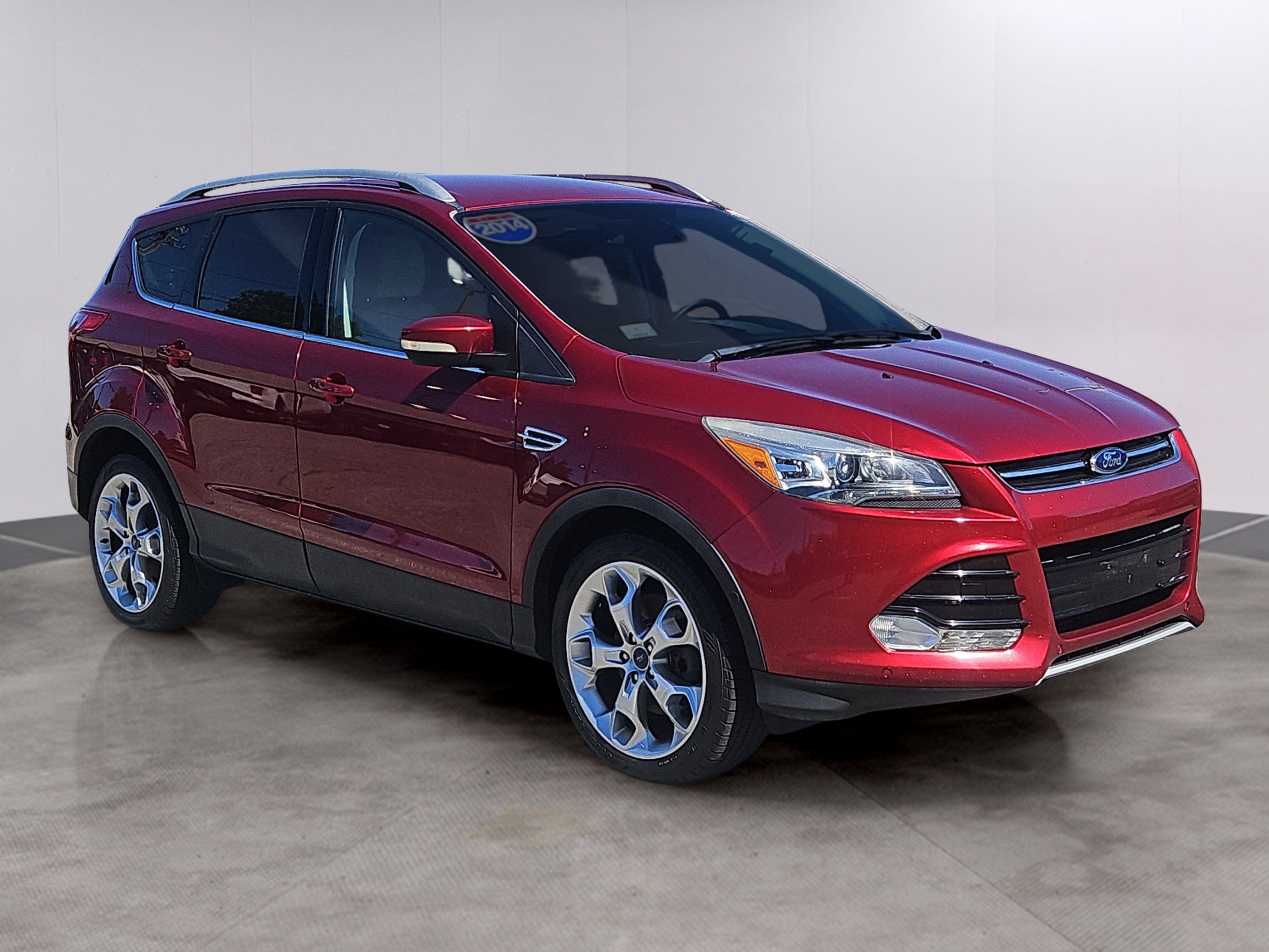 Used 2014 Ford Escape Titanium w/ Equipment Group 401A AWD/4WD image 1