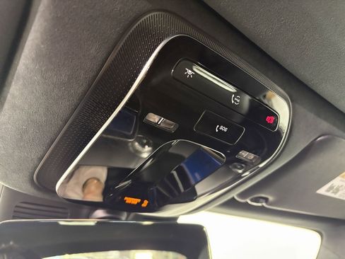 Used 2022 Mercedes-Benz SL 63 AMG 4MATIC image 26