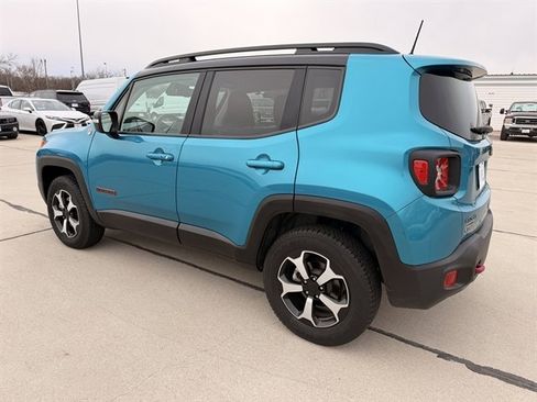 Used 2021 Jeep Renegade Trailhawk image 8