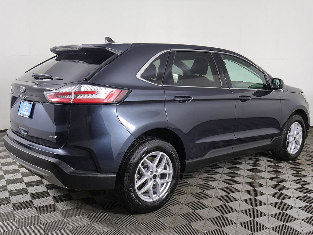 Used 2024 Ford Edge SEL w/ Convenience Package AWD/4WD image 9