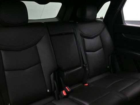Certified 2025 Cadillac XT5 Luxury FWD image 12