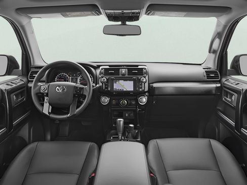 Used 2018 Toyota 4Runner TRD Off-Road AWD/4WD image 36