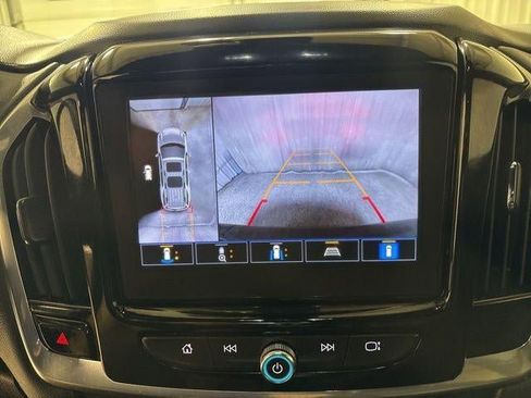 Used 2023 Chevrolet Traverse LT w/ LT Premium Package AWD/4WD image 20