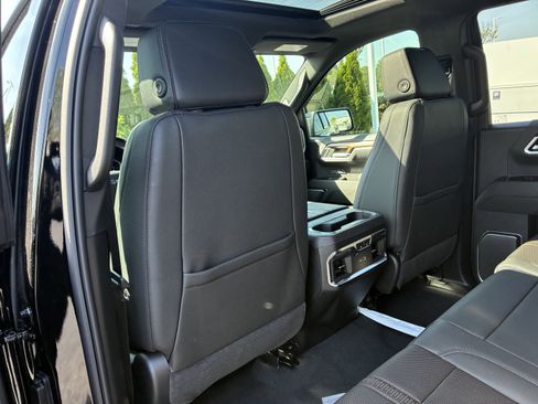 New 2026 Chevrolet Silverado 1500 High Country w/ High Country Premium Package image 17