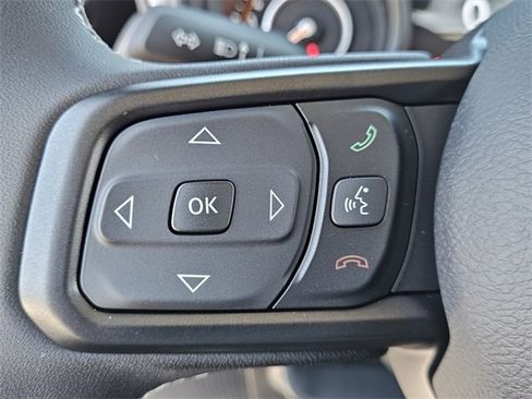 New 2025 Jeep Gladiator Sport image 28