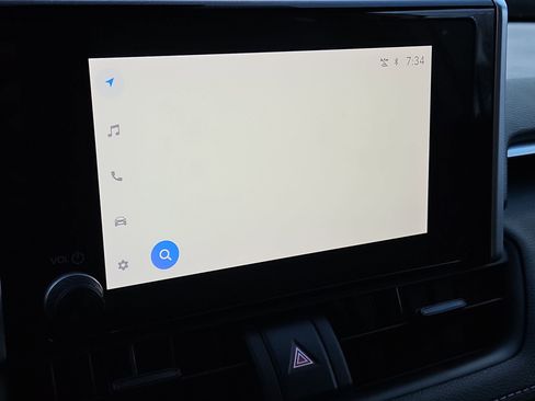 Used 2025 Toyota RAV4 XLE image 27