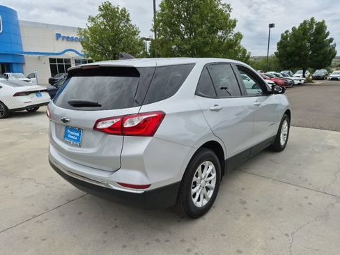 Used 2018 Chevrolet Equinox LS FWD image 13