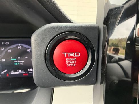 Used 2024 Toyota Tacoma TRD Off-Road image 24