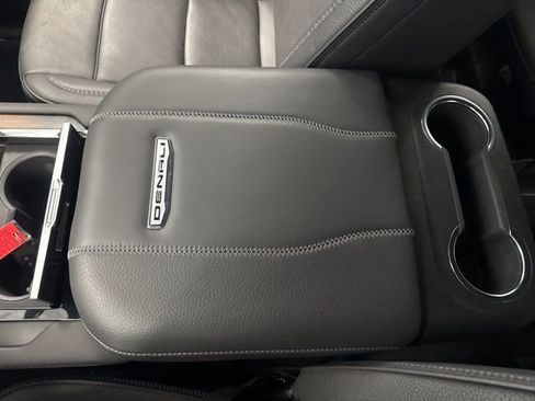 Used 2025 GMC Yukon Denali image 50
