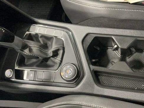 Certified 2024 Volkswagen Tiguan SE AWD/4WD image 23