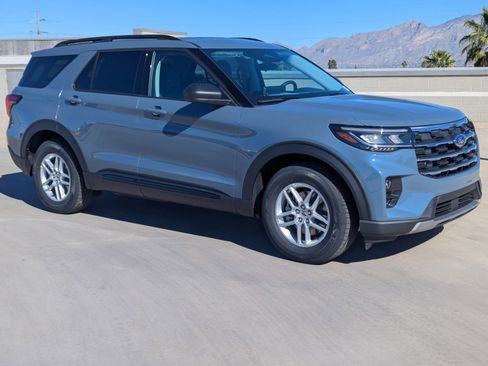 New 2026 Ford Explorer Active w/ Active Comfort Package RWD image 1