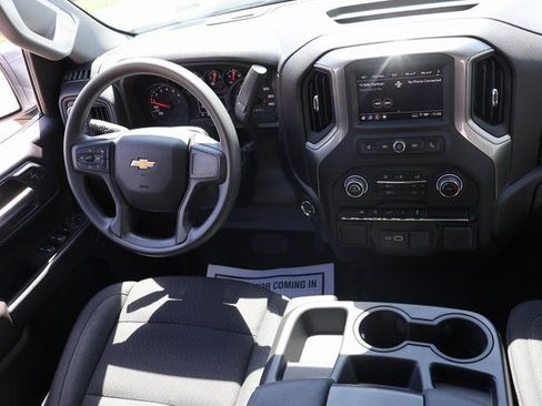 Certified 2026 Chevrolet Silverado 1500 Custom AWD/4WD image 13