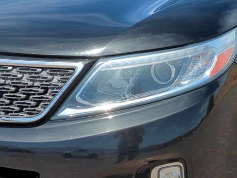 Used 2015 Kia Sorento SX AWD/4WD image 9