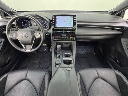 Used 2021 Toyota Avalon XSE image 12