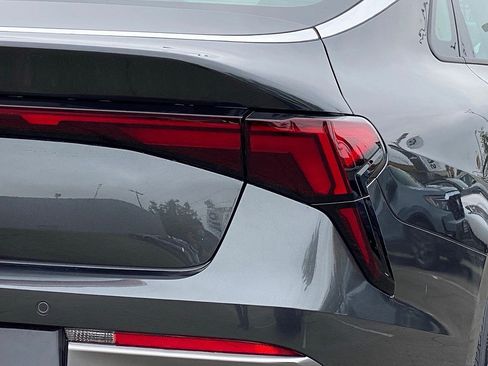 New 2026 Kia K5 LXS FWD image 4