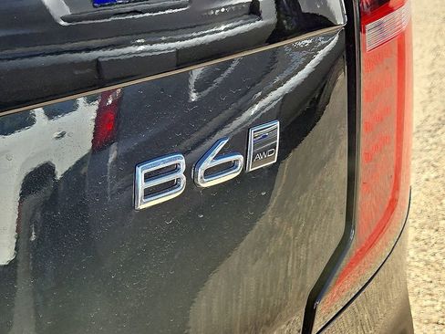 New 2026 Volvo XC90 B6 Ultra image 12