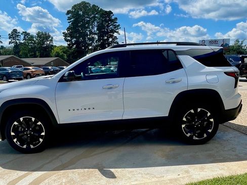 New 2026 Chevrolet Equinox RS w/ Safety and Technology Package image 4