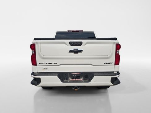 Used 2024 Chevrolet Silverado 1500 RST w/ Protection Package AWD/4WD image 4
