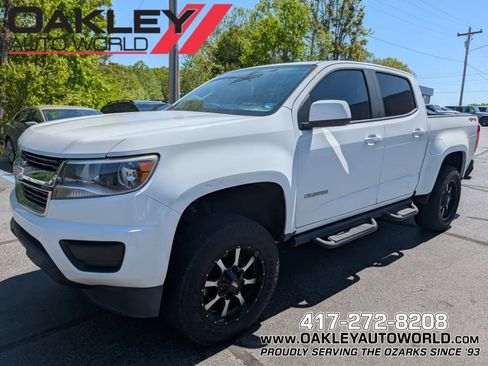 Used 2017 Chevrolet Colorado LT AWD/4WD image 1