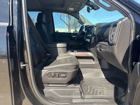 Used 2022 GMC Sierra 1500 Denali w/ Denali Reserve Package image 18