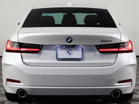 Used 2024 BMW 330i Sedan w/ Convenience Package RWD image 5