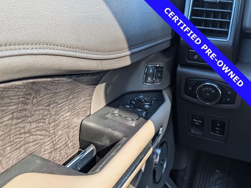 Used 2020 Ford Expedition Limited w/ Equipment Group 302A RWD image 27