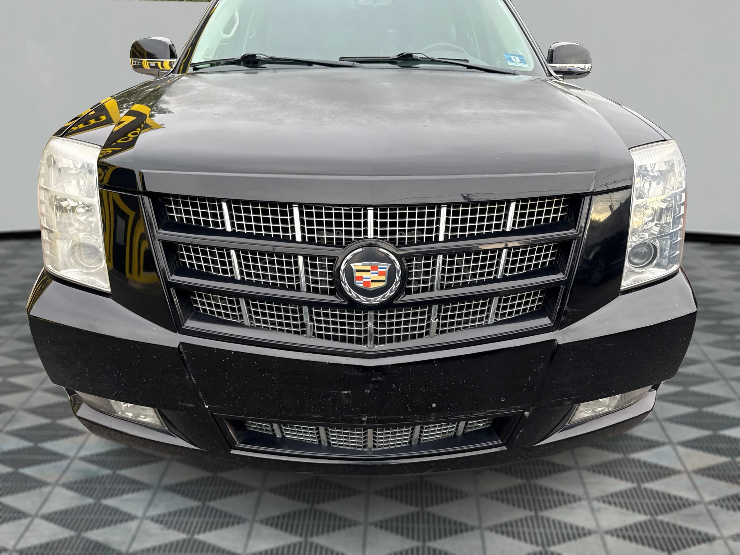 Used 2014 Cadillac Escalade Premium AWD/4WD image 22