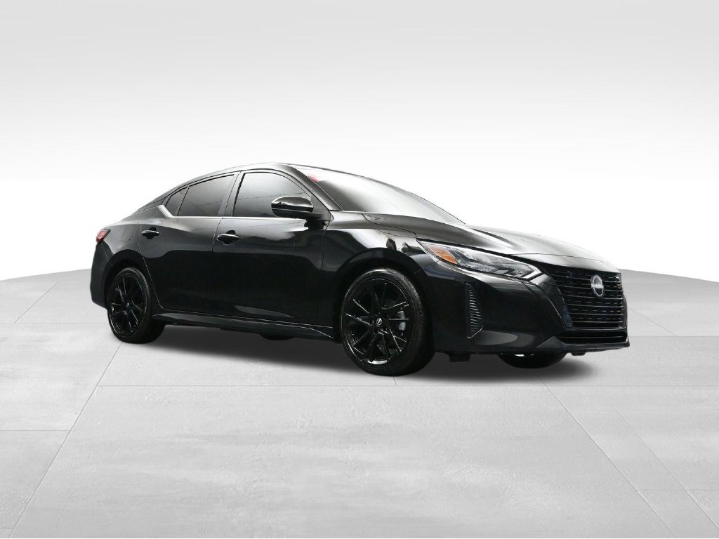 Used 2025 Nissan Sentra SR w/ Midnight Edition FWD image 27